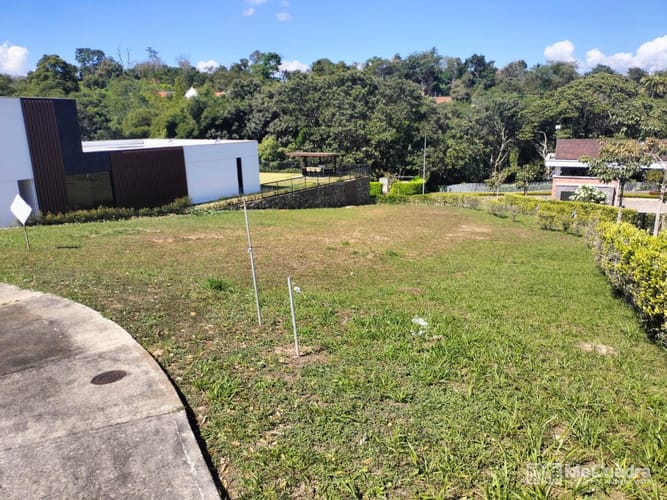 Lote en venta en Ruitoque, Floridablanca, 882 m² · foto 2 de 9