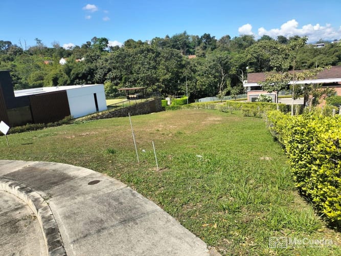 Lote en venta en Ruitoque, Floridablanca, 882 m² · foto 3 de 9
