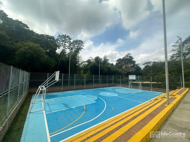 Lote en venta en Ruitoque, Floridablanca, 882 m² · foto 4 de 9