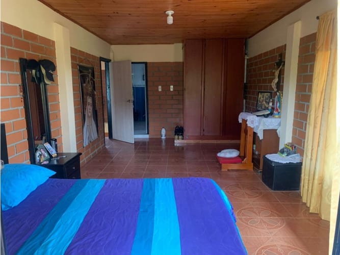 Finca en venta en La Bella, Pereira, 480 m² · foto 2 de 24