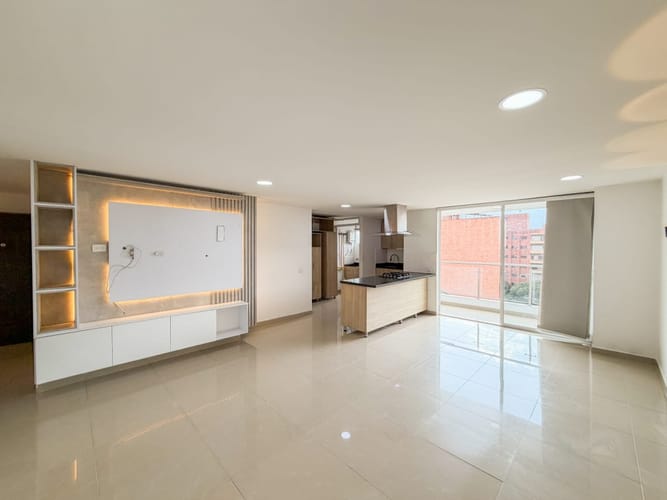Apartamento de 3 alcobas en arriendo en Lorena, Medellín, 105 m² · foto 5 de 24