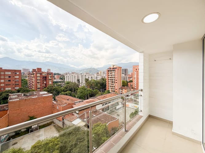 Apartamento de 3 alcobas en arriendo en Lorena, Medellín, 105 m² · foto 9 de 24