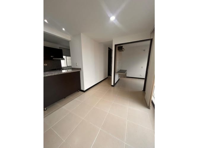 Apartamento de 3 alcobas en venta en Urbanizacion San Rafael, Cali, 55 m² · foto 9 de 24