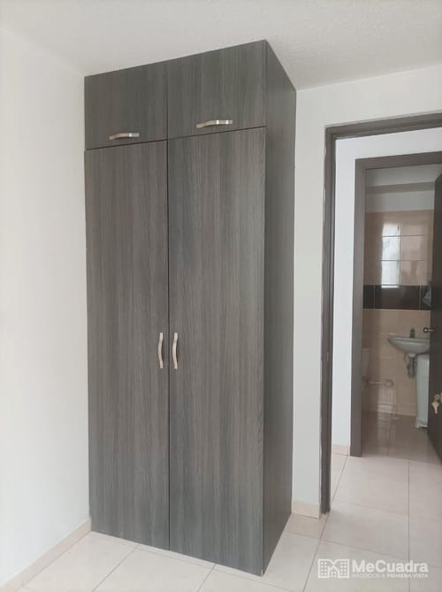 Apartamento de 3 alcobas en venta en El Consuelo, Girón, 59 m² · foto 10 de 10