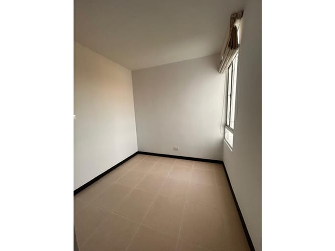 Apartamento de 3 alcobas en venta en Urbanizacion San Rafael, Cali, 55 m² · foto 19 de 24