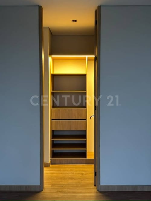 Casa de 3 alcobas en venta en Pantanillo, El Retiro, 261 m² · foto 14 de 15