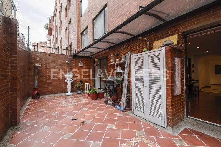 Apartamento de 3 alcobas en venta en Los Rosales, Bogotá, 194 m² · foto 14 de 19