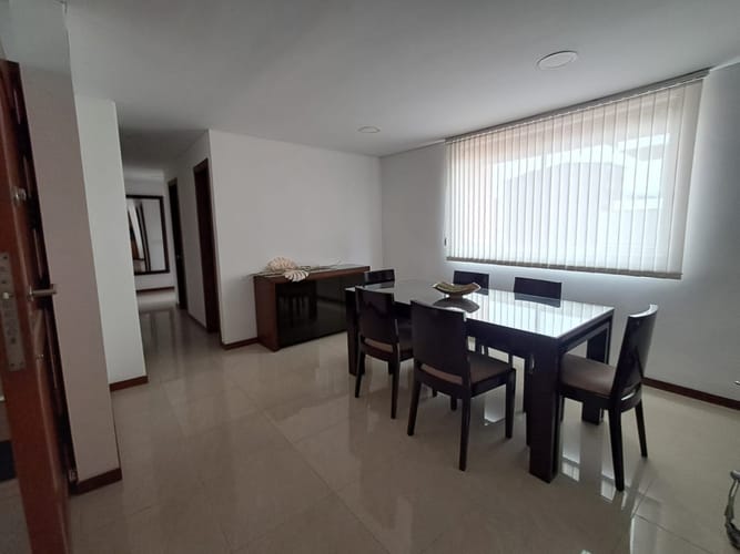 Apartamento de 3 alcobas en arriendo en Laureles, Medellín, 130 m² · foto 5 de 20
