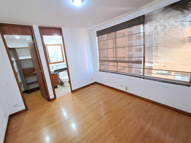 Apartamento de 3 alcobas en arriendo en El Diamante No. 2, Medellín, 155 m² · foto 18 de 24