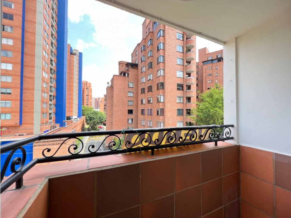 Apartamento en Arriendo en El portal, Envigado