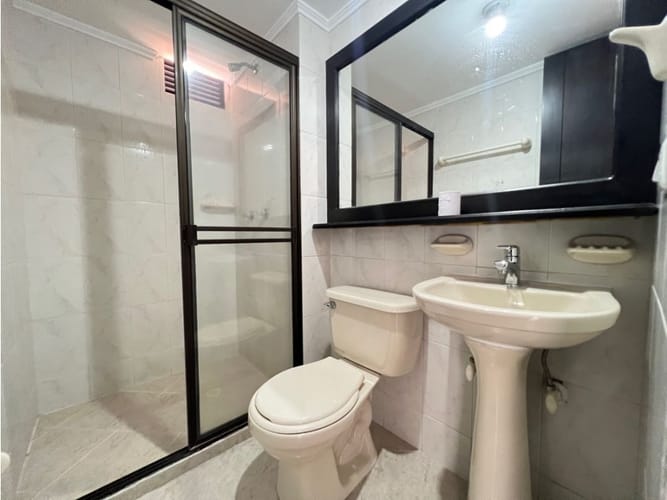 Apartamento de 3 alcobas en arriendo en El Portal, Envigado, 81 m² · foto 5 de 10