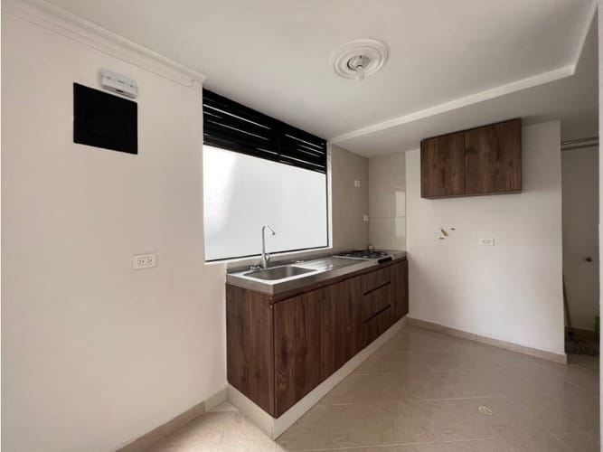 Apartamento de 3 alcobas en arriendo en El Portal, Envigado, 81 m² · foto 8 de 10