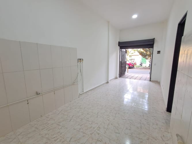 Local en arriendo en Belén, Medellín, 25 m² · foto 5 de 12