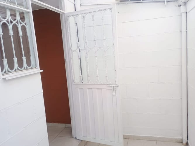 Casa de 2 alcobas en arriendo en Zona Industrial El Salitre, Soacha, 40 m² · foto 16 de 17