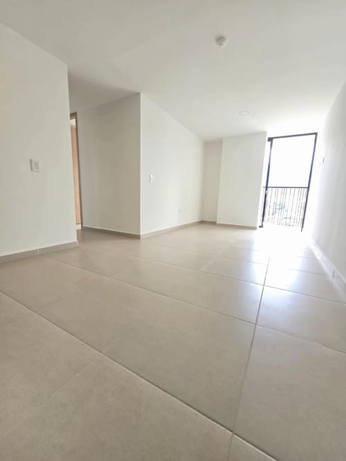 Apartamento de 3 alcobas en arriendo en Rio Frio, Floridablanca, 70 m² · foto 2 de 15