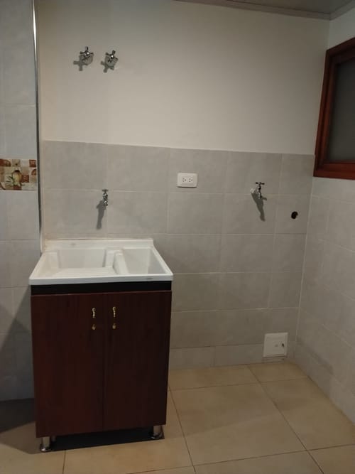 Apartamento de 2 alcobas en arriendo en Santa Rosita, Bogotá, 63 m² · foto 3 de 7