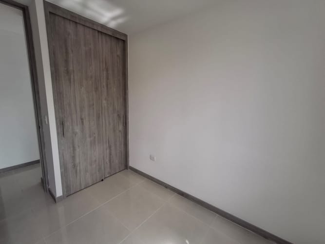 Apartamento de 3 alcobas en arriendo en Aranzoque, Floridablanca, 75 m² · foto 4 de 8
