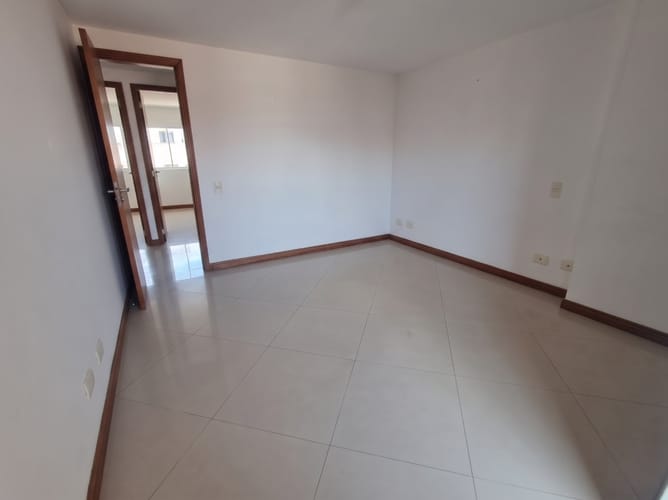Apartamento de 3 alcobas en arriendo en Las Acacias, Medellín, 100 m² · foto 10 de 14