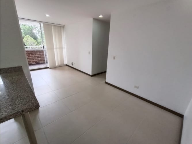 Apartamento de 3 alcobas en arriendo en Ub. Ojo De Agua, Rionegro, 75 m² · foto 4 de 18