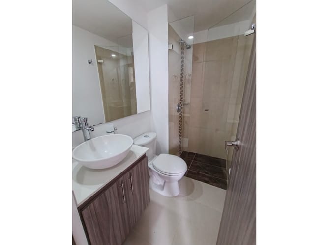 Apartamento de 3 alcobas en arriendo en Ub. Ojo De Agua, Rionegro, 75 m² · foto 6 de 18