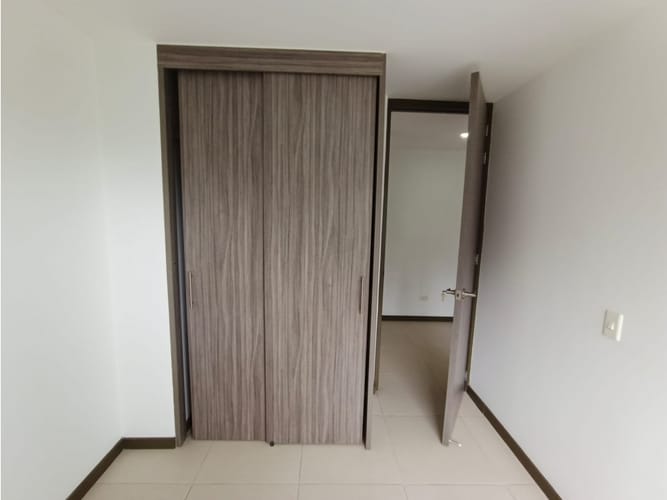 Apartamento de 3 alcobas en arriendo en Ub. Ojo De Agua, Rionegro, 75 m² · foto 15 de 18