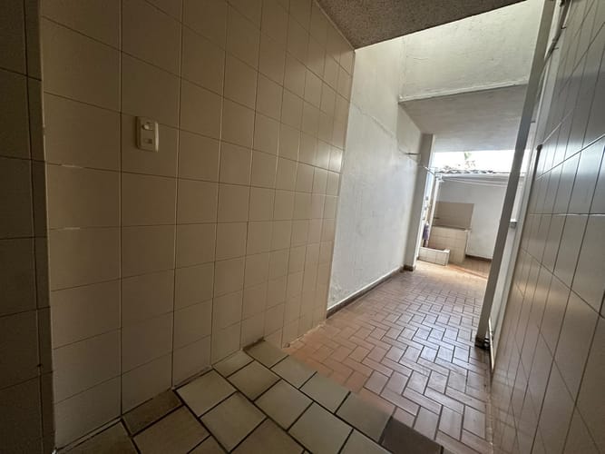 Casa de 5 alcobas en arriendo en La Floresta, Bucaramanga, 240 m² · foto 8 de 23