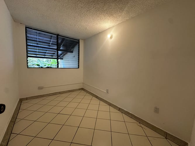 Casa de 5 alcobas en arriendo en La Floresta, Bucaramanga, 240 m² · foto 9 de 23