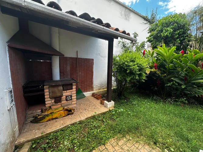 Casa de 5 alcobas en arriendo en La Floresta, Bucaramanga, 240 m² · foto 18 de 23
