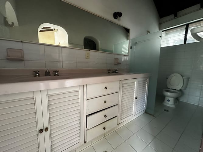 Casa de 5 alcobas en arriendo en La Floresta, Bucaramanga, 240 m² · foto 21 de 23