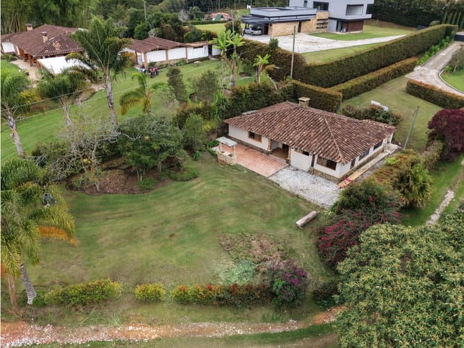Casa en arriendo en Llano Grande, Rionegro, 200 m² · foto 2 de 22