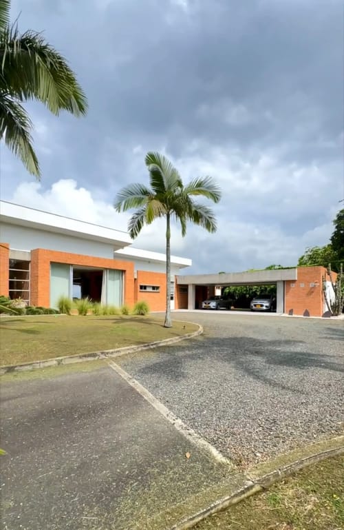 Casa de 5 alcobas en arriendo en Cerritos, Pereira, 650 m² · foto 5 de 21