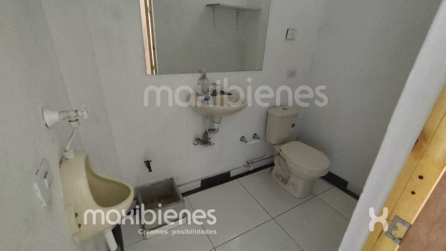 Local en arriendo en La Asuncion, Copacabana, 150 m² · foto 8 de 9