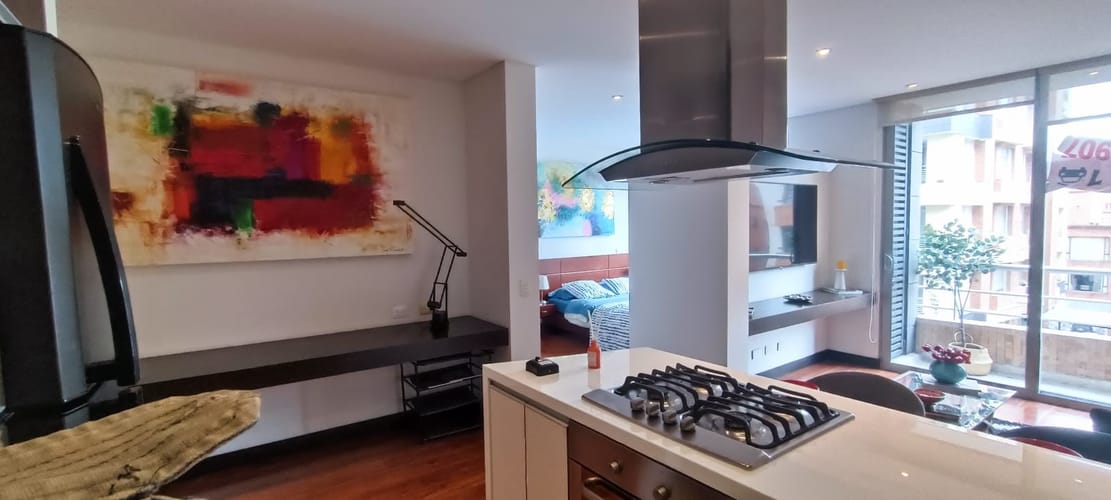 Apartamento de 1 alcoba en arriendo en Chico, Bogotá, 53 m² · foto 6 de 13