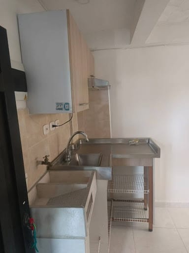 Apartaestudio en arriendo en Bosques De San Pablo, Medellín, 20 m² · foto 4 de 10