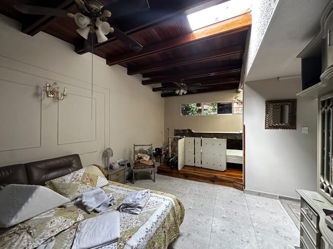 Casa de 5 alcobas en arriendo en Cabecera Del Llano, Bucaramanga, 280 m² · foto 8 de 21