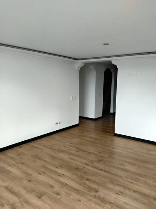 Apartamento de 4 alcobas en arriendo en Paris Gaitan, Bogotá, 198 m² · foto 11 de 24