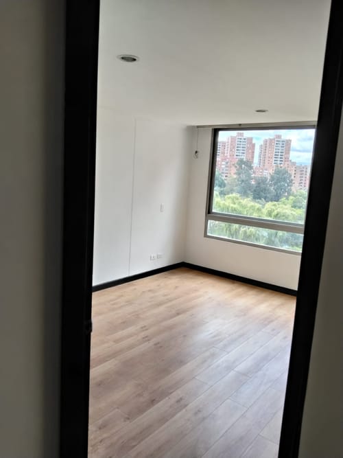 Apartamento de 4 alcobas en arriendo en Paris Gaitan, Bogotá, 198 m² · foto 14 de 24