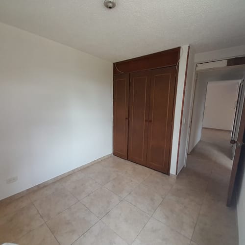 Apartamento de 3 alcobas en arriendo en Villemar Fontibon, Bogotá, 50 m² · foto 9 de 12