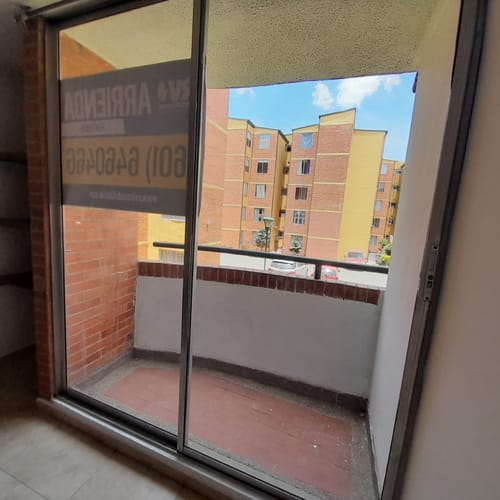 Apartamento de 3 alcobas en arriendo en Villemar Fontibon, Bogotá, 50 m² · foto 11 de 12