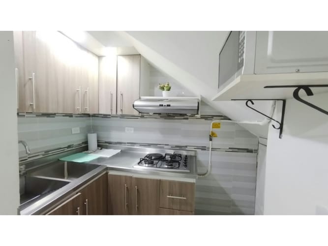 Apartaestudio en arriendo en Miravalle, Medellín, 25 m² · foto 5 de 11