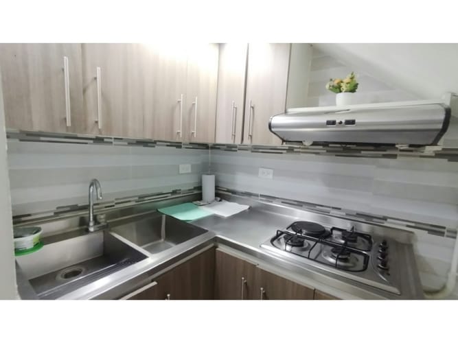Apartaestudio en arriendo en Miravalle, Medellín, 25 m² · foto 6 de 11