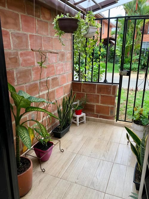 Casa de 4 alcobas en venta en El Castillo, Jamundí · foto 24 de 24