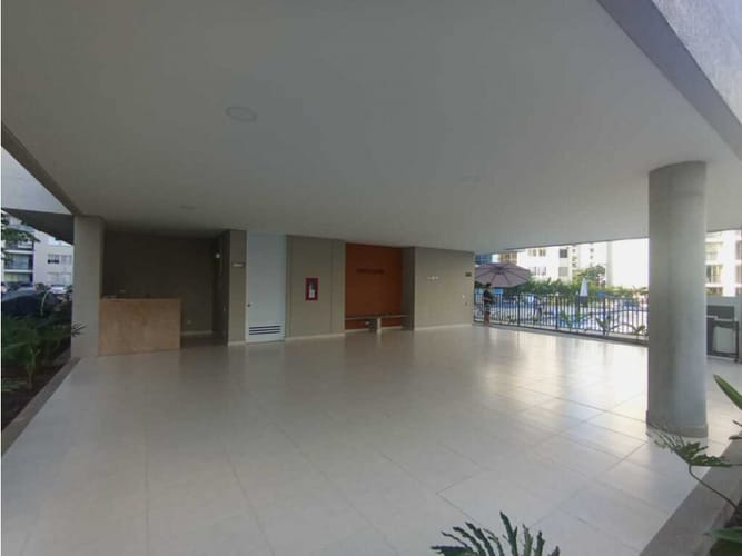 Apartamento de 2 alcobas en venta en Colinas Del Norte, Yumbo, 60 m² · foto 5 de 9