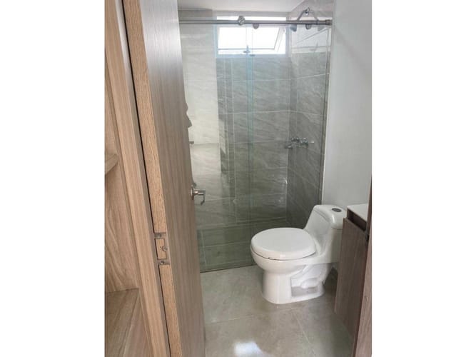 Apartamento de 2 alcobas en venta en Colinas Del Norte, Yumbo, 60 m² · foto 7 de 9