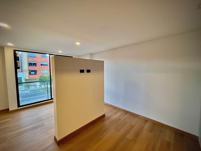 Apartaestudio en venta en Los Sauces, Bogotá, 39 m² · foto 3 de 15