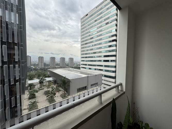 Apartamento de 3 alcobas en arriendo en Ciudad Del Río, Medellín, 60 m² · foto 12 de 24