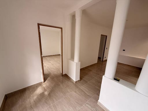 Casa de 4 alcobas en arriendo en La Milagrosa, Medellín, 240 m² · foto 15 de 18