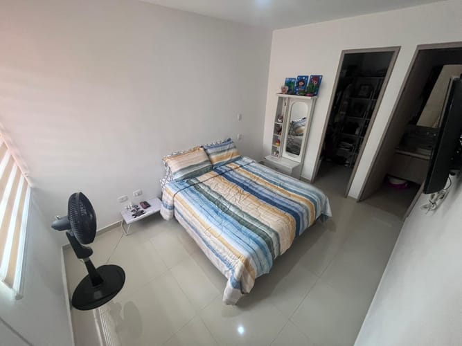 Apartamento de 3 alcobas en venta en El Recreo, Floridablanca, 75 m² · foto 4 de 24