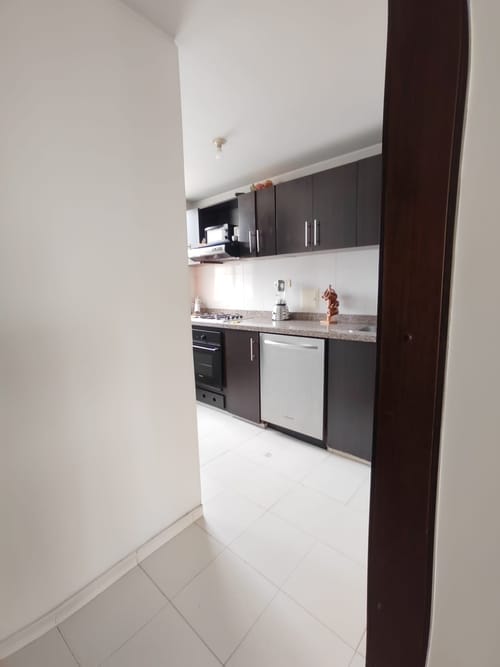 Apartamento de 3 alcobas en arriendo en Mejoras Publicas, Bucaramanga, 98 m² · foto 7 de 12