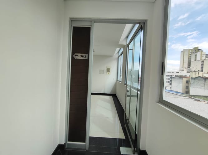 Oficina en arriendo en Antonia Santos Centro, Bucaramanga, 72 m² · foto 7 de 8